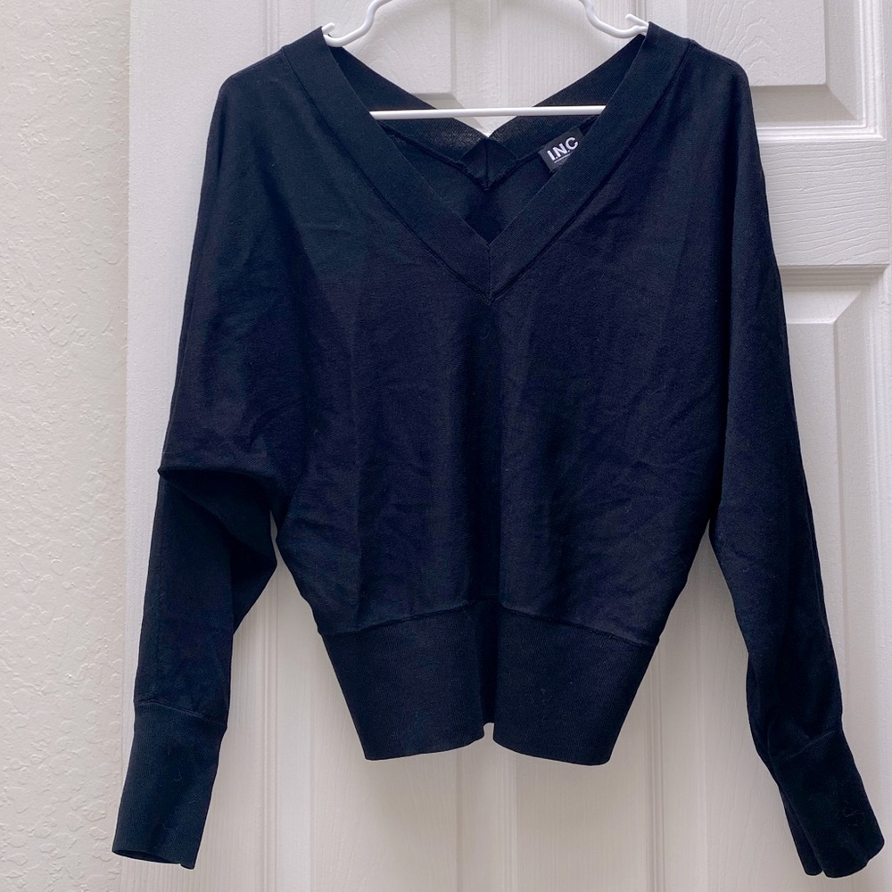 I.N.C INTERNATIONAL CONCEPTS | V-Neck Sweater Small - Picture 3 of 8